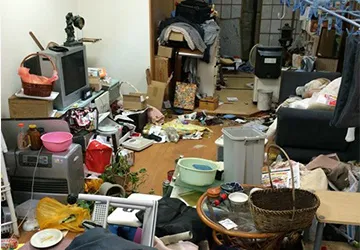 遺品整理前の写真